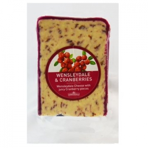 Somerdale Wensleydale Waxed Cheese with Cranberry 140g